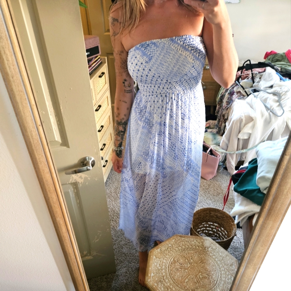 strapless dress
